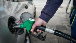 Ποιοι και πώς θα πάρουν από 60 έως 100 ευρώ στο Fuel Pass 2