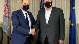 H Εβρίτικη εταιρεία "DASTERI AE" θα φωτίσει και το Δήμο Τοπείρου!