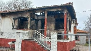 Nέα Βύσσα: Εβρίτισσα πρόσφερε το σπίτι της στην πυρόπληκτη οικογένεια