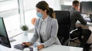 Άδεια νόσησης: Πώς χορηγείται, τι ισχύει για τηλεργασία και ιατρική γνωμάτευση