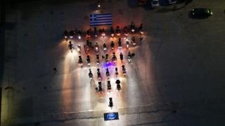 "ΟΙ ΑΓΡΙΑΝΕΣ" μας ευχήθηκαν χρόνια πολλά με έναν... ιδιαίτερο τρόπο! (video)