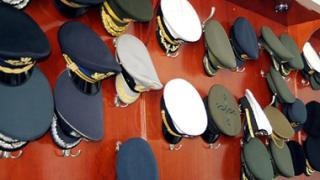 H εγκύκλιος του υπουργείο Οικονομικών για το επίδομα των 500 ευρώ που θα λάβουν οι ένστολοι.