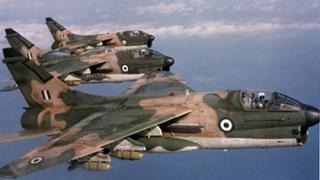 Συνετρίβη πολεμικό αεροσκάφος στην Κομοτηνή.