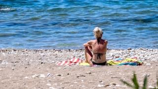 Συνελήφθη άνδρας που φωτογράφιζε γυναίκες σε παραλία της Αλεξανδρούπολης 
