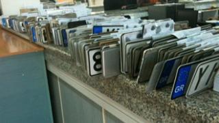 Επιστροφή πινακίδων, αδειών οδήγησης και κυκλοφορίας εν όψει Πάσχα.