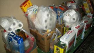 Ορεστιάδα: Βοήθεια σε 40 άπορες οικογένειες από το Κοινωνικό Παντοπωλείο.