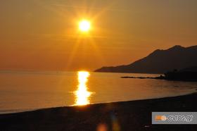 Εδώ έχει πάντα καλοκαίρι και ας είναι Οκτώβρης.