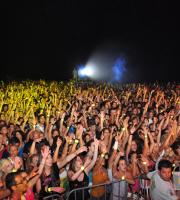 O Σάκης Ρουβάς για ένα μοναδικό show στην Αλεξανδρούπολη - The people.