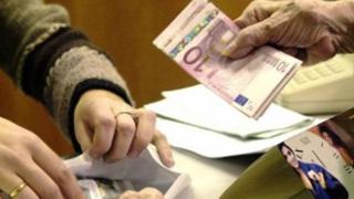 Αλεξ/πολη: 100 λιγότεροι οι δικαιούχοι προνοιακών επιδομάτων.