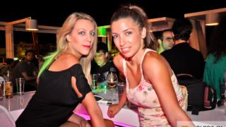 House μουσική με σαξόφωνο ζωντανά στο Yacht Club!
