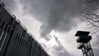 Παρατηρητήρια, φορητά εμπόδια & αντι-αναρριχητική λαμαρίνα στον φράχτη του Έβρου