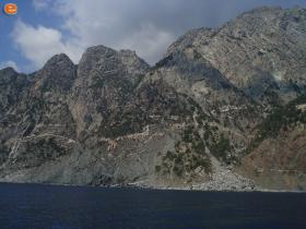 Με το καραβάκι λίγο πριν της "Γριάς τα πανιά"