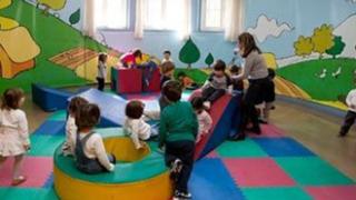 Δεκτές όλες οι αιτήσεις για τους βρεφονηπιακούς σταθμούς.