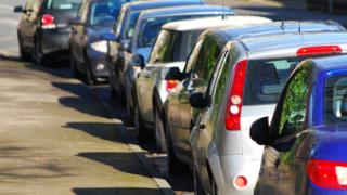 Βαριές ποινές για τα ανασφάλιστα οχήματα.