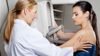 Ξεκινάει το πρόγραμμα δωρεάν μαστογραφίας «Φώφη Γεννηματά»