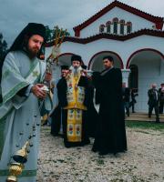 Η μεταφορά του σταυρού στο μοναστήρι Αετοχωρίου