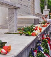 Κατάθεση στεφάνων στο μνημείω πεσόντων