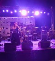 Πάμε Φλοίσβο. Εσύ; H πρώτη ημέρα του φεστιβάλ στο λιμάνι της Αλεξανδρούπολης