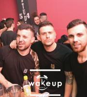 Το 1ο "Wake up event" πάρτι με Junior Pappa στο Studio 54, στις Φέρες