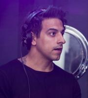 O γνωστός χαμός στο 4ο N.O.A. Music Session με Dino MFU.