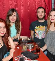 Νύχτα "πόνου" την Παρασκευή στο Prive Club και η διασκέδαση στο κόκκινο.