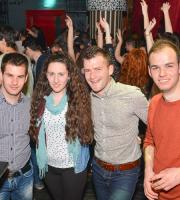 Νύχτα "πόνου" την Παρασκευή στο Prive Club και η διασκέδαση στο κόκκινο.