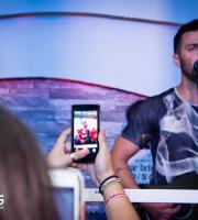 Βούλιαξε το Faces Summer Club στη συναυλία του Ηλία Βρεττού.