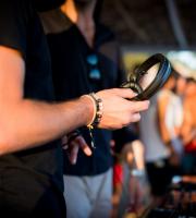 Stefan Biniak & Ison "ταρακούνησαν" το Yasu beach bar!