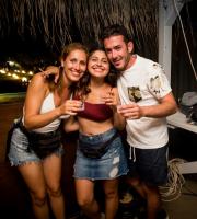 Stefan Biniak & Ison "ταρακούνησαν" το Yasu beach bar!