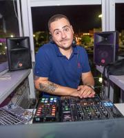 Συνεχίζονται τα όμορφα καλοκαιρινά βράδια στην ταράτσα του Yacht Club Αλεξανδρούπολης