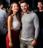 Το Yacht Club "δροσίζει" τις Παρασκευές μας - Ατελείωτη διασκέδαση μέχρι πρωίας