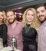 "Χαμό" έκαναν εχθές οι φοιτητές της Ιατρικής στο N.O.A. Cafe - Bar