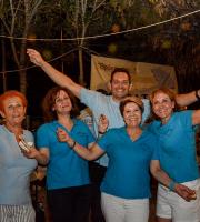 Φωτορεπορτάζ από την έναρξη της Γιορτής Κρασιού 2016 με την Μελίνα Ασλανίδου