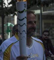 Φωτογραφικά κλικ από τη άφιξη της Ολυμπιακής Φλόγας στην Αλεξανδρούπολη