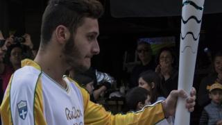 Φωτογραφικά κλικ από τη άφιξη της Ολυμπιακής Φλόγας στην Αλεξανδρούπολη