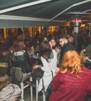 Το "Περί Ανέμων & Υδάτων" γιόρτασε τα 12 χρόνια λειτουργίας του παρέα με τον Λεωνίδα Μπαλάφα