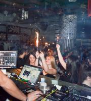 Πανικός αλά ελληνικά έγινε τη Παρασκευή στο Prive Club