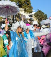 Καρναβαλική παρέλαση Αλεξ/πολης με πολύ κέφι και live ο μοναδικός Πασχάλης!