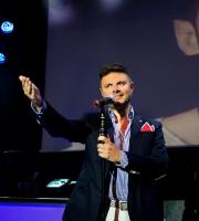 Who is Λεκίδης;