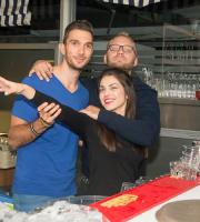 Παρασκευή MixTape με Deejay Tommy στο N.O.A Cafe - Bar.