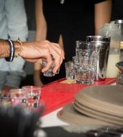 Παρασκευή MixTape με Deejay Tommy στο N.O.A Cafe - Bar.