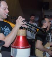 It was... "absolutely fabulous" στο SoHo με τον Monsieur Minimal lıve