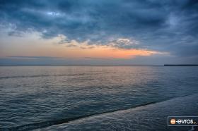 "Όπως χάνεσαι στο Θρακικό Πέλαγος και το λιμανάκι της Μάκρης".