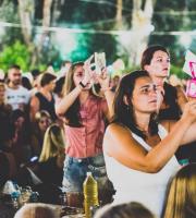 Βανδή - Παπαρίζου μαζί στη σκηνή της Γιορτής Κρασιού 2017 στην Αλεξανδρούπολη