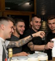 Μια άκρως ανοιξιάτικη και μουσική βραδιά χάρισε το "Biscotto games & more" 