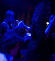 Ένα "swing" ταξίδι με τους "Πικ Απ" στο SoHo Absolutely Fabulous το βράδυ της Παρασκευής