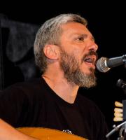 Φωτογραφίες από το live του Αλκίνοου Ιωαννίδη στο οικοπάρκο Αλτιναλμάζη