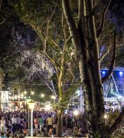 Η Γλυκερία "άνοιξε" την Γιορτή Κρασιού 2017 στην Αλεξανδρούπολη