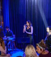 Με Jazz, Funk, Disco & Rock n’ Roll ρυθμούς ξεσήκωσαν το SoHo οι In Joy!