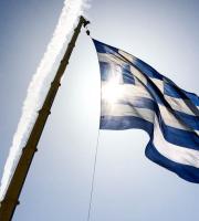 Η μεγαλύτερη σημαία της Ελλάδας υψώθηκε στην Αλεξανδρούπολη! (video)